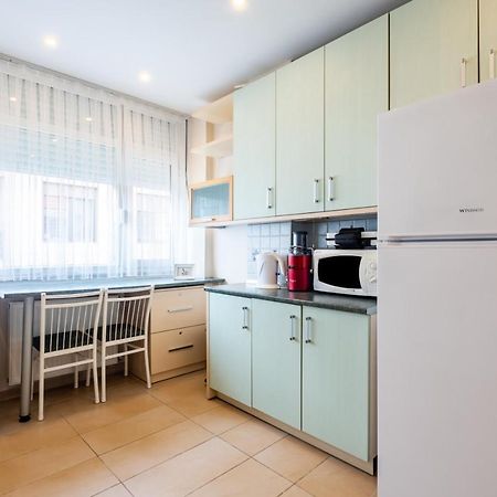 Cozy Flat Near Bagdat Street In Suadiye Istanbul Eksteriør billede
