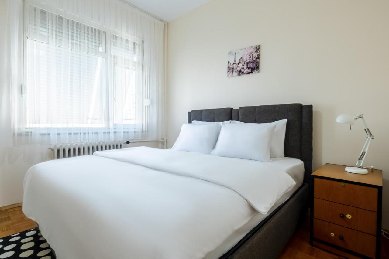 Cozy Flat Near Bagdat Street In Suadiye Istanbul Eksteriør billede