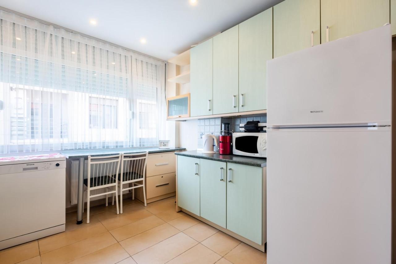 Cozy Flat Near Bagdat Street In Suadiye Istanbul Eksteriør billede