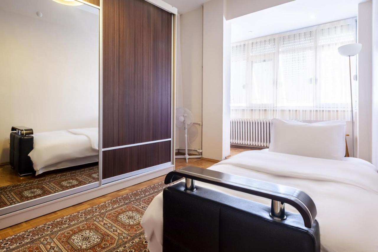Cozy Flat Near Bagdat Street In Suadiye Istanbul Eksteriør billede
