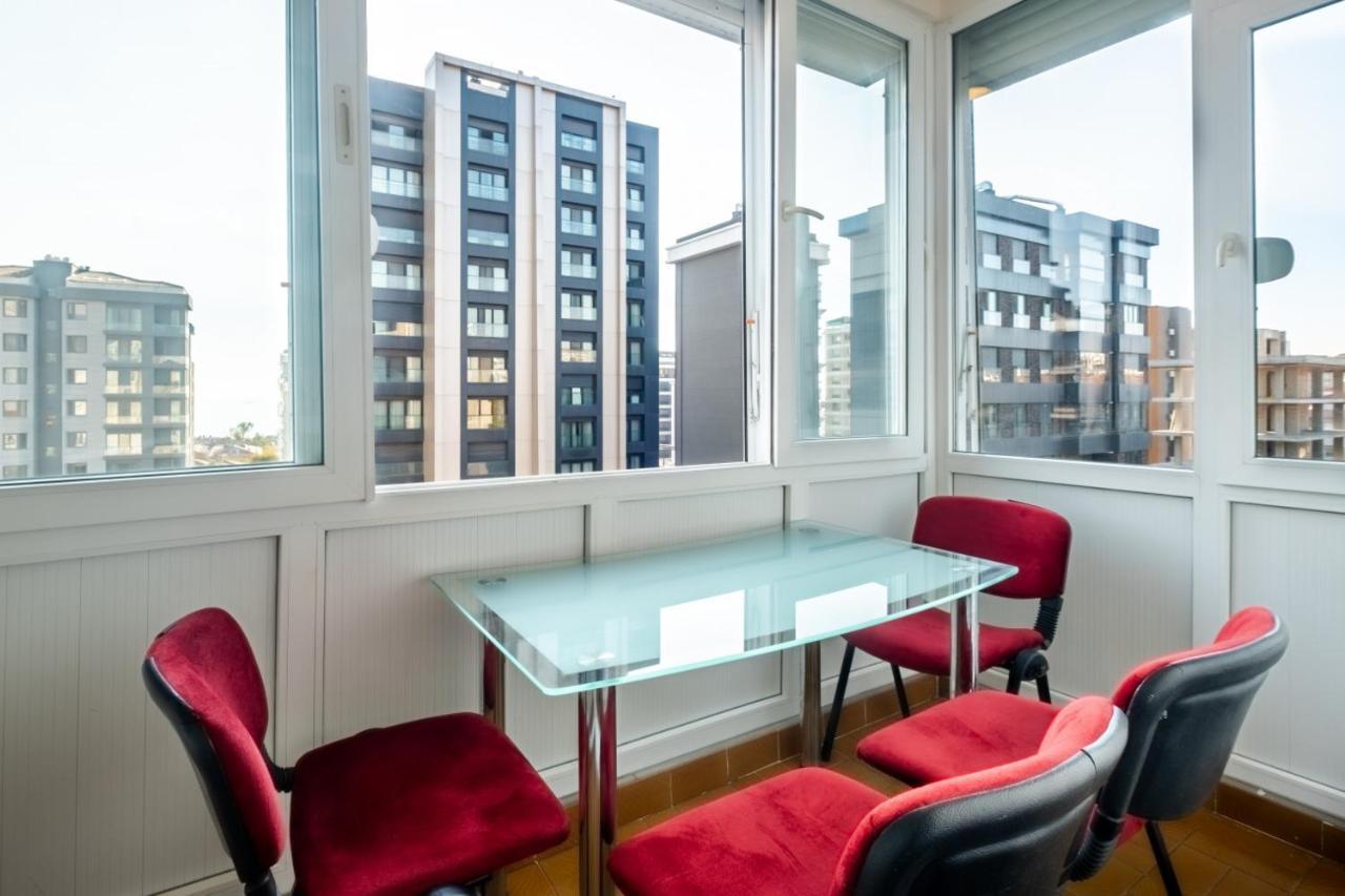 Cozy Flat Near Bagdat Street In Suadiye Istanbul Eksteriør billede